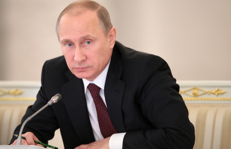 Президент России Владимир Путин поручил правительству представить предложения по усилению контроля за иностранными мигрантами. Фото: ИТАР-ТАСС/Михаил Метцель