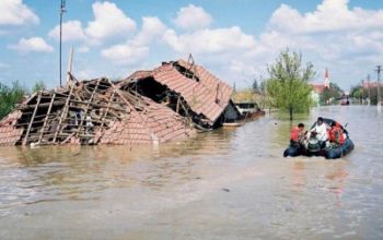 Autorităţile moldovene pledează pentru crearea unui sistem viabil de asigurări a daunelor provocate de calamităţile naturale