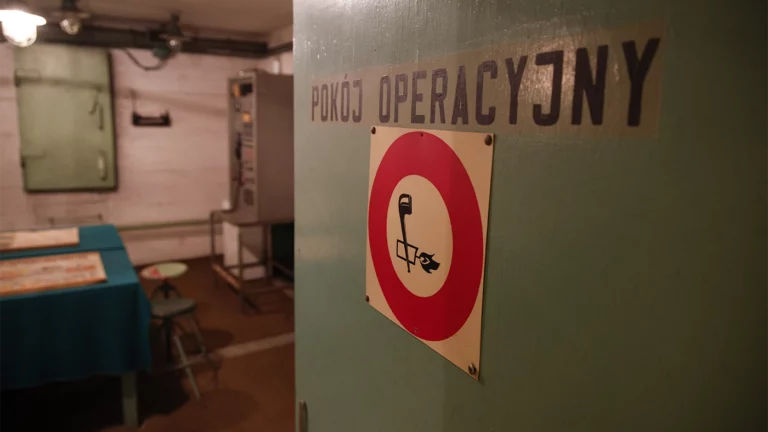 Cererea pentru adăposturi și lecții de autoapărare a crescut în Polonia.