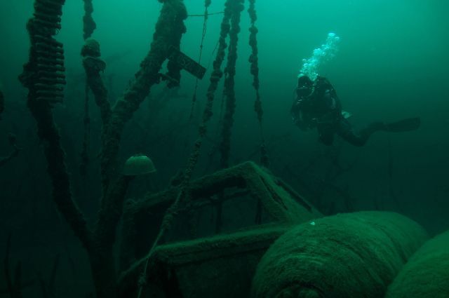 Эта подлодка - "дело военных историков или морских археологов"