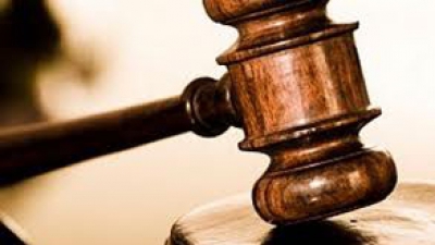 Magistraţii au respins demersul procurorului, care a cerut 30 de zile de arest pentru poliţist.