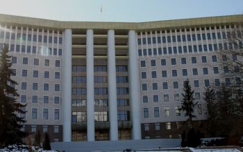 Ремонт здания парламента будет завершен в конце 2012 г.