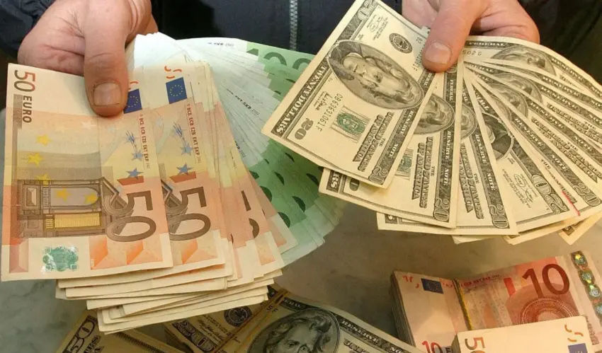 В августе спрос экономических агентов Молдовы на валюту был полностью удовлетворен.
