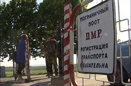В случае нарушения режима перемещения через границу Приднестровья, представители силовых ведомств Молдовы будут выдворяться за пределы непризнанной республики. Фото: nbm.md
