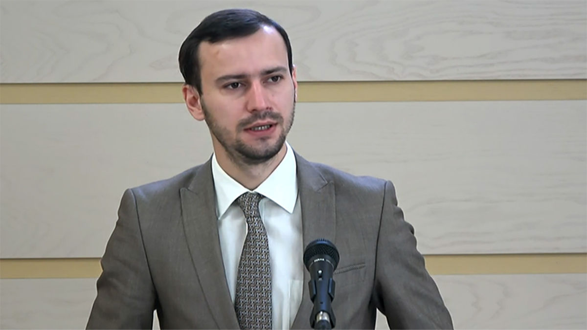 Дину Плынгэу требует отставки Андрея Спыну.