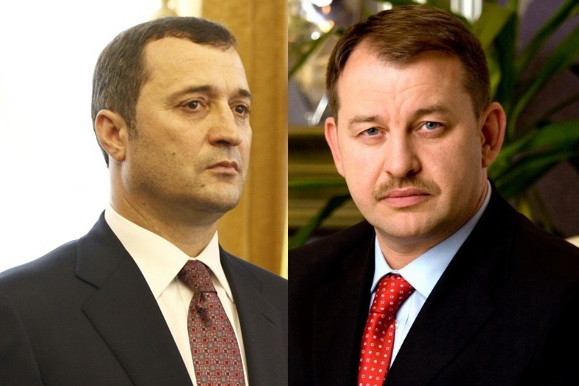 Шелин, например, отмечает, что премьер не сказал ни слова о росте пенсий.