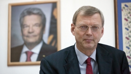Согласно отчёту, из 250 человек, обвинённых в период с 2010 по 2012 год, лишь 1,5 процента были приговорены к тюремным заключениям с максимальным сроком на 7 месяцев.