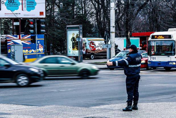 Numărul șoferilor amendați de inspectori este îngrijorător. Foto: inp.md