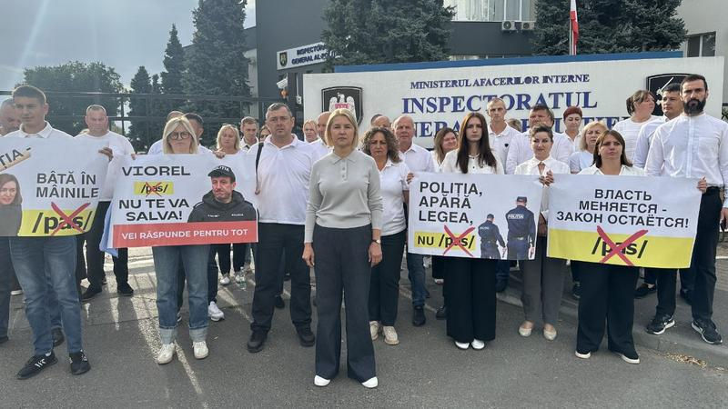 Protest la IGP: Inima Moldovei cere demisia lui Viorel Cernăuțeanu.
