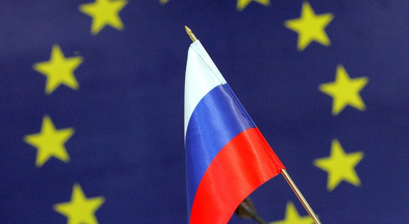 Politicieni europeni care au descoperit că se află pe o listă rusească de nume vizate de interdicţii de călătorie, anterior confidenţială, au declarat sâmbătă că sunt mândri că figurează pe ea.