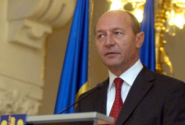 Троих румынских журналистов похитили в марте 2005 года.