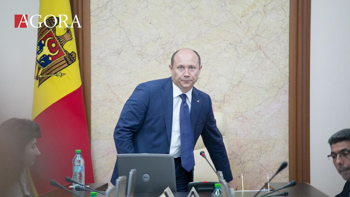 Valeriu Streleț a înțeles că va fi demis încă de la 17 octombrie, atunci când a refuzat să-i răspundă la telefon oligarhului Vladimir Plahotniuc. Foto: agora.md