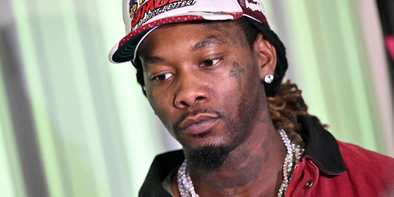 Рэперу Offset выстрелили в ногу возле казино во Флориде.