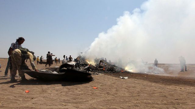 Боевики подорвали броневик с полицейскими на востоке Турции.