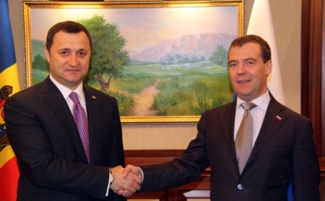 Premierul a avut astăzi o convorbire telefonică cu omologul său rus și i-a transmis urări de sănătate, bunăstare și succes.