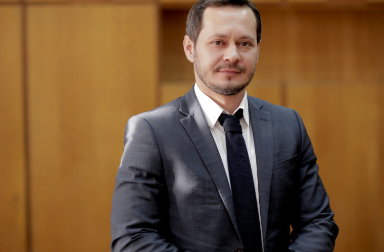 Кодряну не знает, будет ли он баллотироваться на должность мэра. 