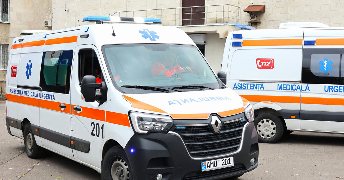 Parcul de ambulanțe, uzat în proporție de 80%: Ministerul Sănătății consideră situația satisfăcătoare.