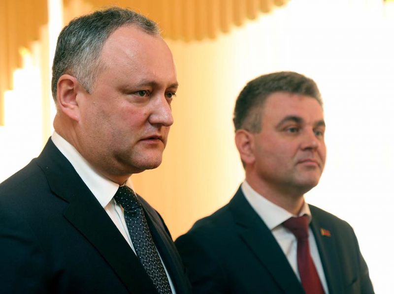 Касательно слов «Москва не сдаст Приднестровье» Додон заявил: «Москва всегда признает, что Приднестровье является частью Республики Молдова». 