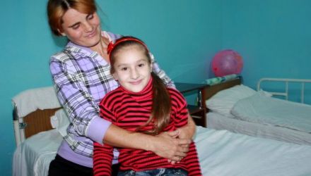  „Nu trebuie să laşi vasele cu soluţii toxice pe podea