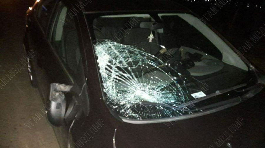 ДТП в Приднестровье: водитель насмерть сбил 19-летнюю девушку.