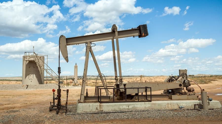 Цена экспорта мексиканской нефти в первый день торгов опустилась до $10,37. 
