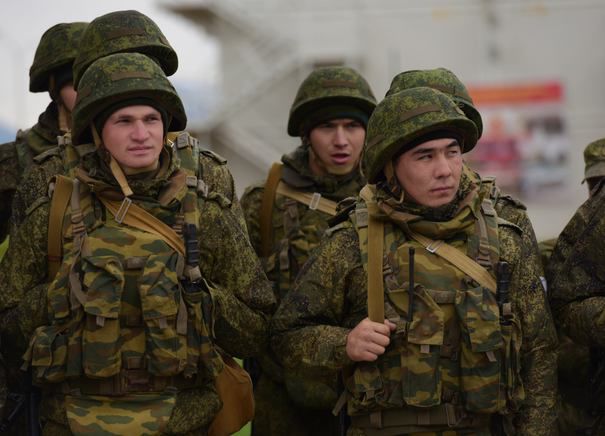 Un militar american a fost arestat în statul New York după ce şi-a ucis soţia şi un poliţist. 