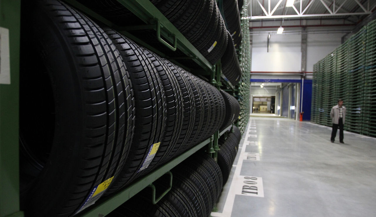 Michelin va implementa inteligența artificială în anvelope.