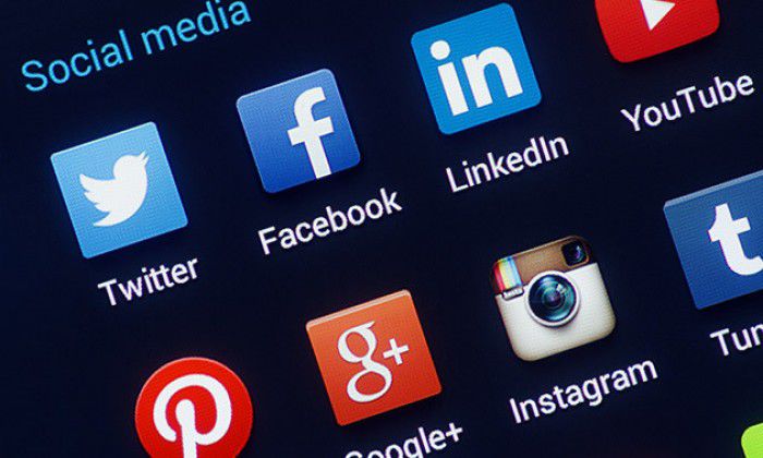 Aproape jumătate din populația ţării foloseşte Facebook, Odnoklasniki sau alte siteuri similare. Foto: unimedia.info