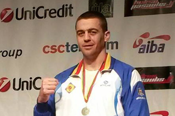 Boxerul Alexei Zavatin a ratat calificarea în sferturi la Mondiale