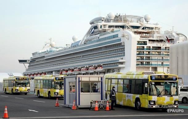 Экипаж и все пассажиры покинули лайнер Diamond Princess.