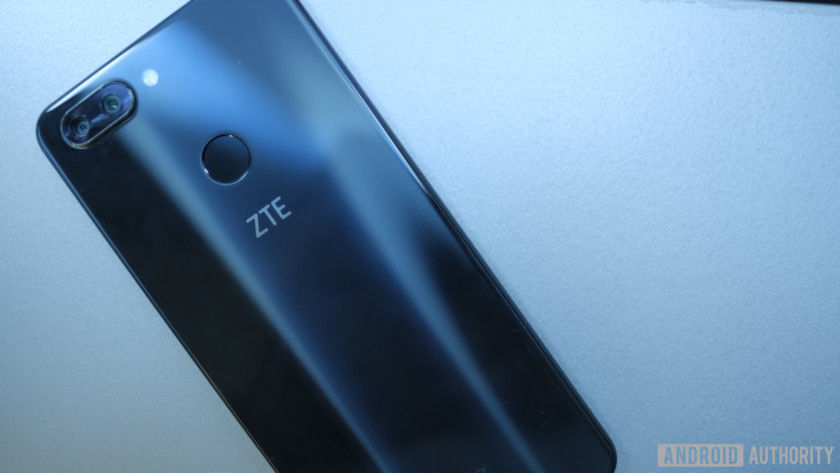 Reuters: китайская ZTE подписала соглашение с США о снятии ограничений.