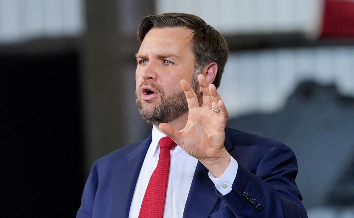 J. D. Vance avertizează Rusia cu consecințe în cazul refuzului de a negocia cu Ucraina.