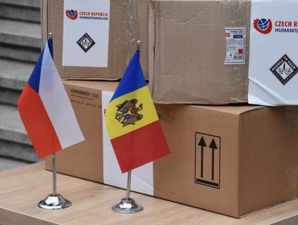Чехия помогает Молдове справиться с COVID-19.