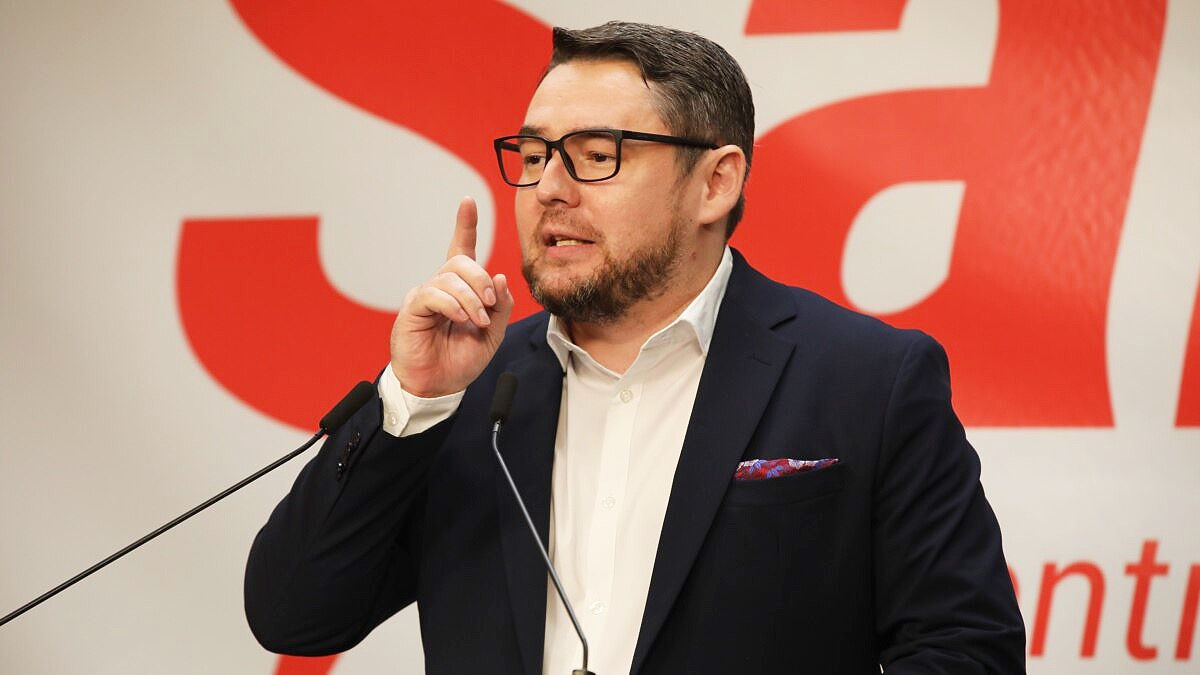 Лунгу: У представителей политического формирования "Шанс" проводят обыски.