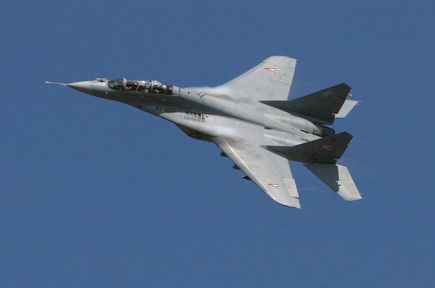 Rusia a făcut cadou Serbiei şase avioane de vânătoare MiG-29.