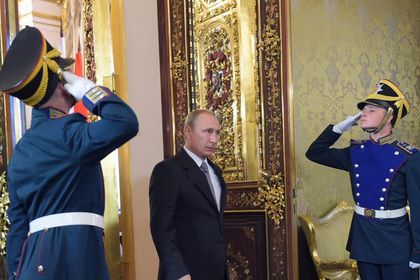 Путин: России необходим не диктатор, а справедливый руководитель.