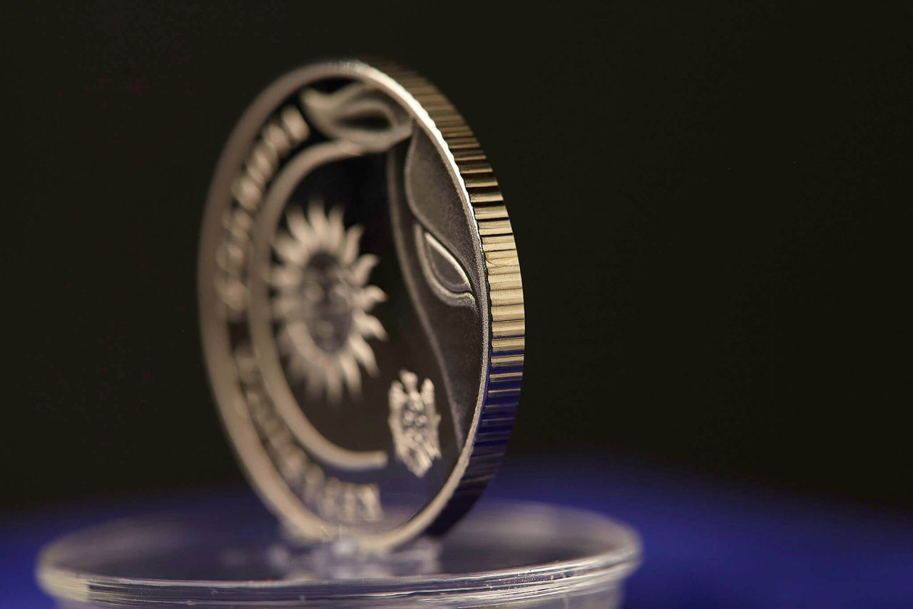Filip: Stabilizarea sistemului financiar a adus la aprecierea leului