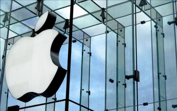  Apple pierde pozitia de cea mai valoroasa companie din lume, actiunile inregistrand o scadere de 17% in acest an