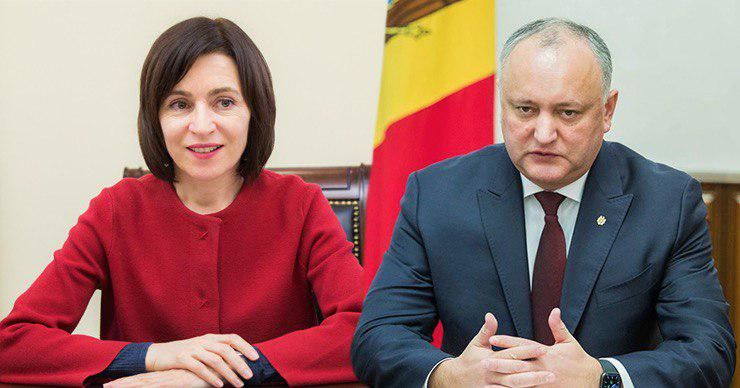 Президент Молдовы Игорь Додон и лидер PAS Майя Санду.
