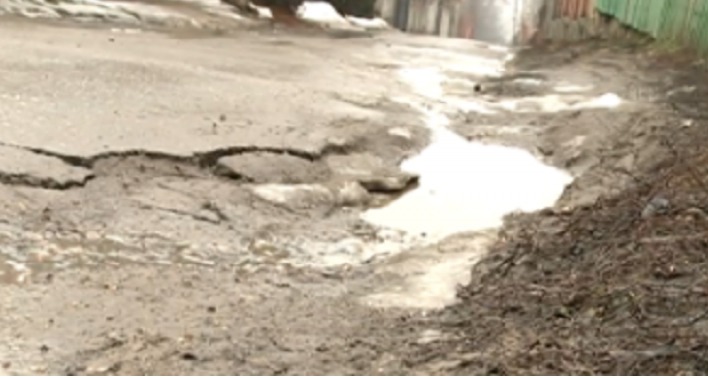 Locuitorii unui cartier din Chișinău nu au rețea de canalizare