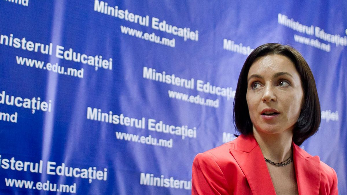 Viceminiștrii Educației s-au întâlnit astăzi cu reprezentanți ai studenților Academiei de Studii Economice a Moldovei. Foto: abcnews.md