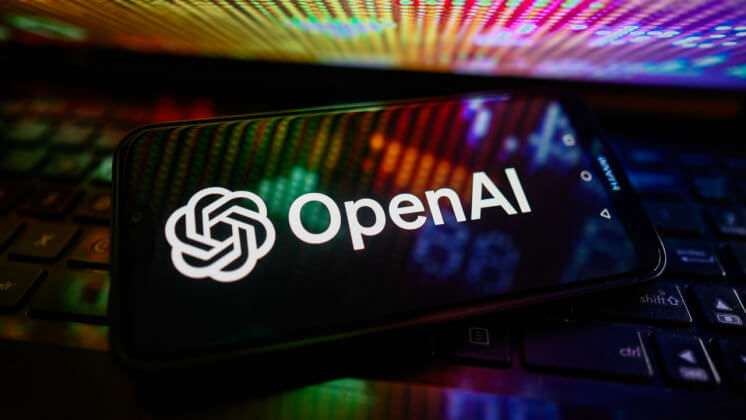 OpenAI запретила использовать ее ИИ-инструменты в политических кампаниях.