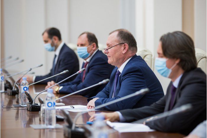 ИО премьер-министра Аурелиу Чокой: Правительство предпримет все шаги для проведения свободных и демократических выборов.