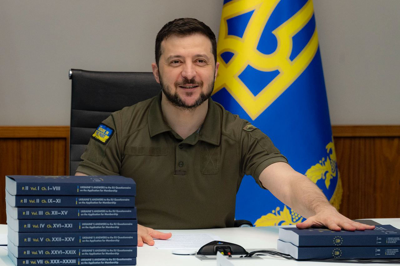 Украина заполнила финальную часть опросника ЕС для кандидатского статуса.