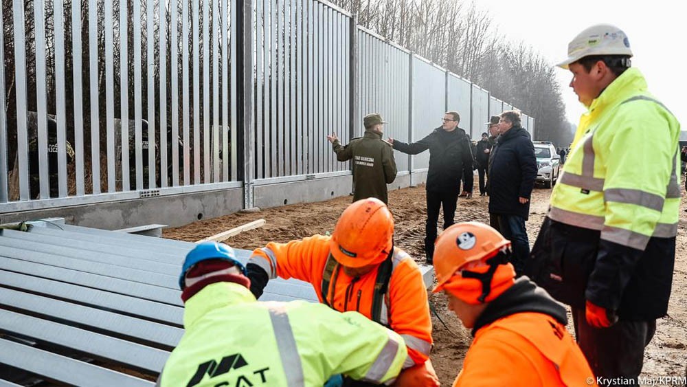 В Польше заявили о планах построить стену на границе с Россией.