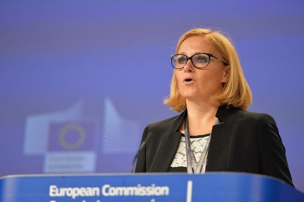 Косьянчич: Парламентские выборы играют решающую роль в отношениях РМ-ЕС