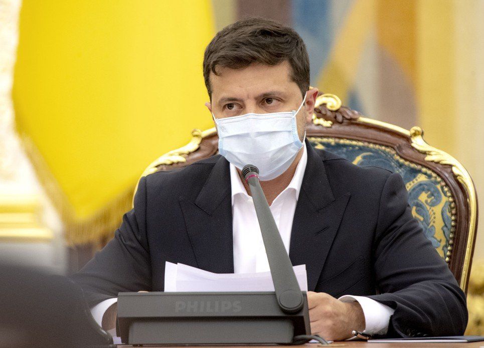 Зеленский призвал предотвратить «кровавый хаос» на Украине.
