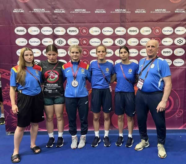 Молдавские борцы завоевали бронзовые медали на Чемпионате Европы U-20.