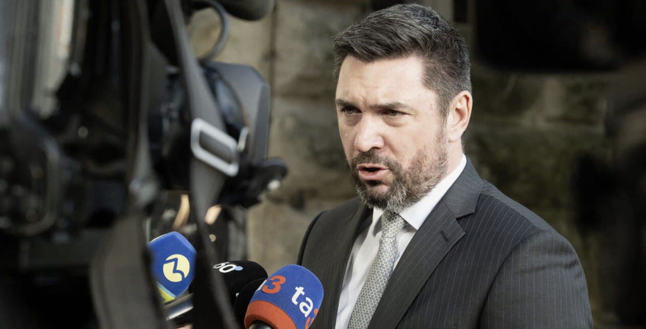 Ambasadorul Ucrainei, indignat de declarațiile ministrului slovac despre consumul de droguri al lui Zelenski.
