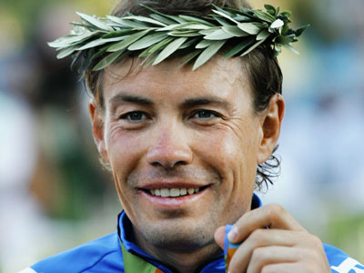 Екимов официально стал трехкратным олимпийским чемпионом.